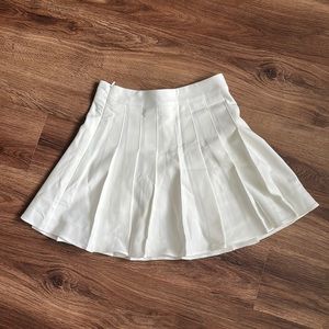 white tennis skirt